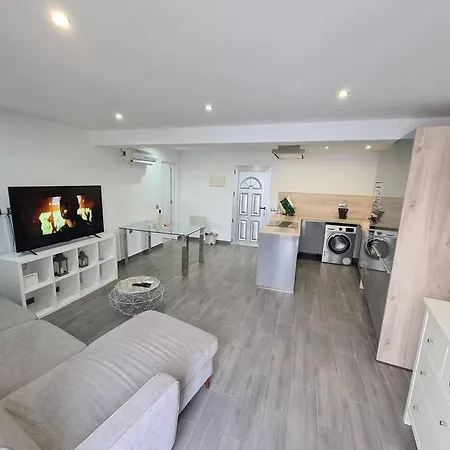 La Marisma Apartment *